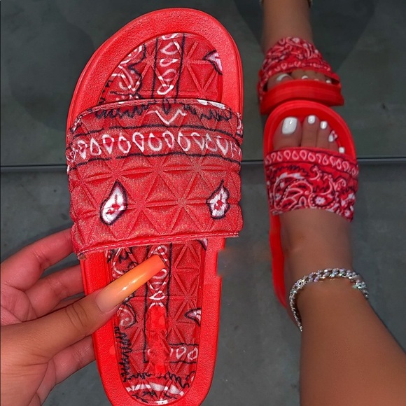cheap red slides
